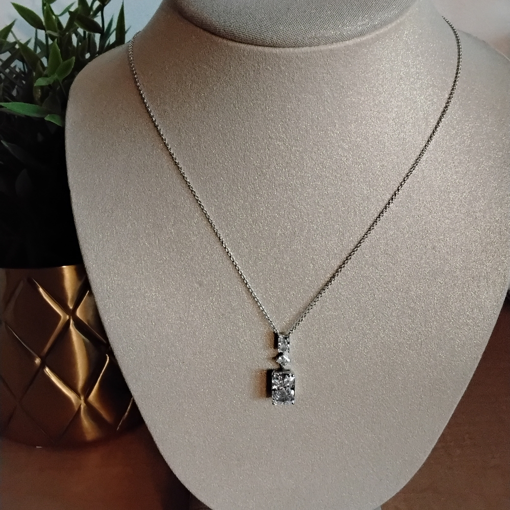 Nadri Silver Pendant Necklace - Picture 2 of 5